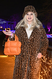 Feierliche Eröffnung von Weihnachten im Tierpark 2025 in Berlin