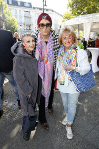 Offizielle Einweihung des Harald-Juhnke-Platzes in Berlin