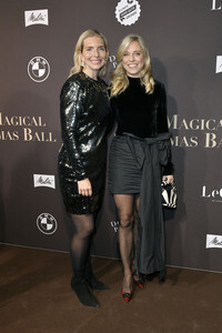 Magical Christmas Ball von LeGer by Lena Gercke in Berlin