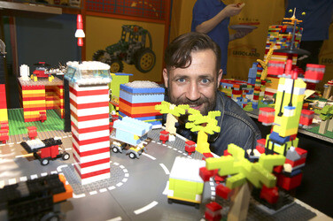 Eröffnung des neuen LEGO Spielbereichs 'City - Stadt und Bau', Berlin