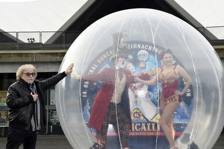 Photocall zum 14. Roncalli Weihnachtscircus in Berlin