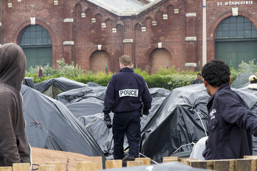 Flüchtlinge im Flüchtlingslager in Calais