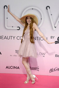 Glow - The Beauty Convention by dm in Dortmund