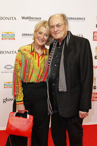 Goldene Bild der Frau 2025 in Hamburg