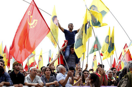 Kurden Großdemo in Köln