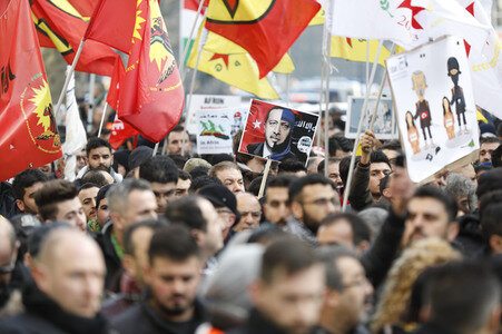 Kurden-Demo in Köln