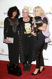 Modenschau von Liz Malraux Couture in Hamburg
