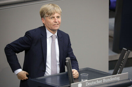 233. Sitzung des Deutschen Bundestages in Berlin