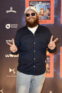 Weltpremiere 'Spiel mit der Zeit' in Berlin