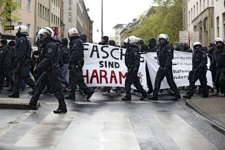 Demonstrationen gegen den AfD Bundesparteitag in Köln