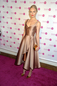 Kate Bosworth präsentiert ACZONE Gel in  New York
