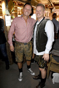 In Käfers Wiesn-Schänke beim Oktoberfest 2018 in München