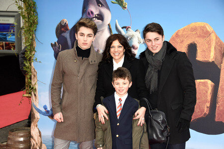 Filmpremiere 'Robinson Crusoe' in Berlin