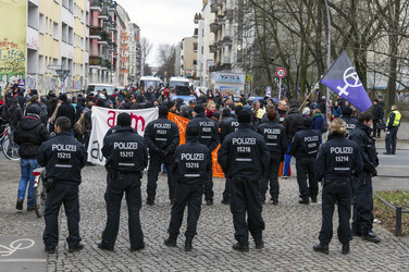 Demo gegen die Zwangsräumung der Beermannstraße sowie den Ausbau der A100, Berlin