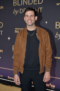 Weltpremiere der 'Blinded by Delight' Grand Show 2025 in Berlin