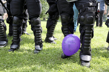 '#BlockG20 – colour the red zone!' Demonstration in Hamburg