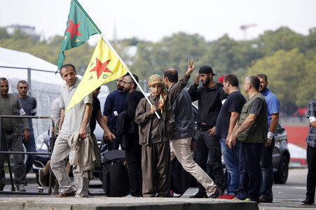 Kurden Großdemo in Köln