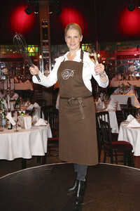 Premiere der Dinner-Show 'Cornelia Poletto Palazzo' in Hamburg