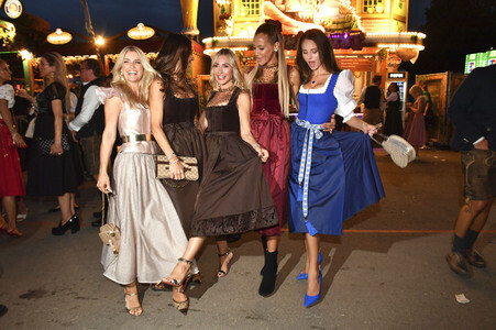 Almauftrieb beim Oktoberfest 2026 in München