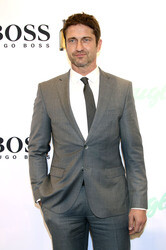Gerard Butler im Douglas Store, Hamburg