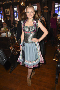 2. Charity Lunch zugunsten von 'Frohes Herz e.V.' beim Oktoberfest 2017 in München