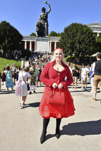 Hayley Hasselhoff auf dem Oktoberfest 2025 in München