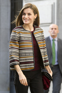 Letizia von Spanien in der Medizinischen Hochschule Madrid