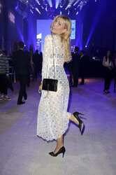 100 Jahre Maybelline B-Day Bash in Berlin