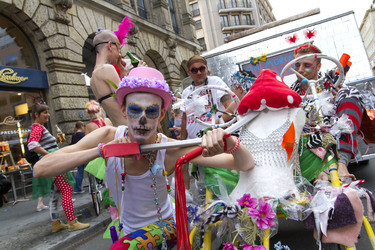 Demoparade gegen Fashion Terror und für Faire Mode und Trashion, Berlin