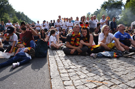 FIFA WM Public Viewing Deutschland gegen Südkorea in Berlin