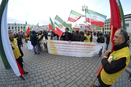 Proteste gegen die iranische Regierung in Berlin