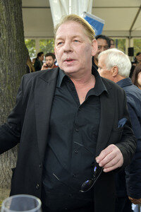 Offizielle Einweihung des Harald-Juhnke-Platzes in Berlin