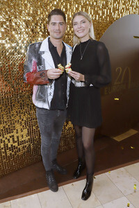 Charity Osterhasen Verkauf in Hamburg