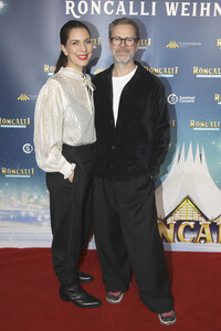 Premiere des 21. Original Roncalli Weihnachtscircus 2025 in Berlin