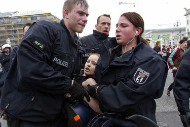 Gegendemonstration zum 'Marsch für das Leben', Berlin