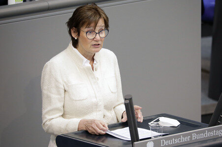 233. Sitzung des Deutschen Bundestages in Berlin