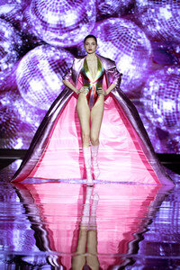 Andres Sarda Fashion Show auf der Mercedes-Benz Fashion Week Madrid Autumn/Winter 2018