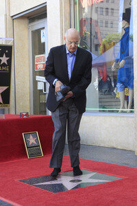Jeffrey Tambor erhält einen Stern auf dem Hollywood Walk of Fame in Los Angeles
