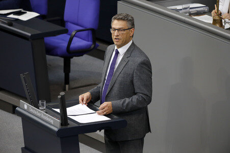 26. Sitzung des Deutschen Bundestages in Berlin