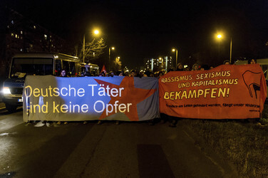 Gegen-Demo zur Neonazi-Demo gegen Flüchtlinge, Berlin