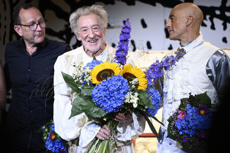 Theaterpremiere 'Der eingebildet Kranke' und 90. Geburtstag von Dieter Hallervorden in Berlin