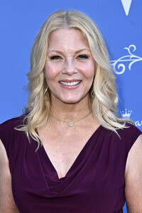Serienscreenings 'Janette Oke: Die Coal Valley Saga' und 'Hope Valley: 1874' in West Hollywood