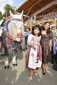 Regines Damenwiesn beim Oktoberfest 2026 in München