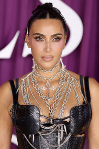 Serienpremiere 'All's Fair' in London