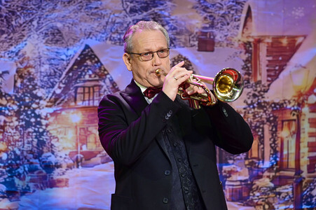 MyTVplus Weihnachtsshow 'Zwischen Frühstück und Gänsebraten' 2025 in Dresden