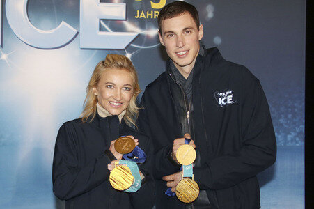 Präsentation der neuen Gaststars von 'Holiday on Ice' in Hamburg
