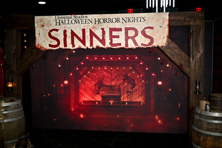 Midsummer Scream - Halloween & Horror Convention in Long Beach