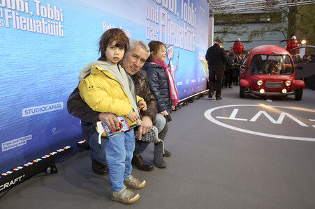 Filmpremiere 'Robbi, Tobbi und das Fliewatüüt' in Berlin