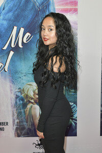Filmpremiere 'Make Me Feel' in Berlin