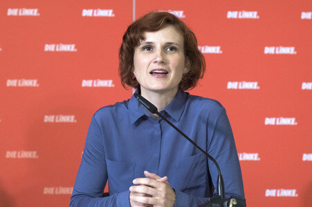 Pressekonferenz von Katja Kipping in Berlin